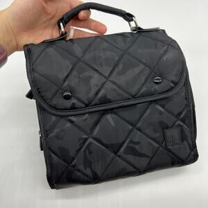 IHKWIP Getaway Hanging Travel Organizer Black Camo